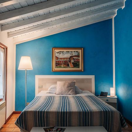 גרדונה ריביירה Hotel Colomber מראה חיצוני תמונה