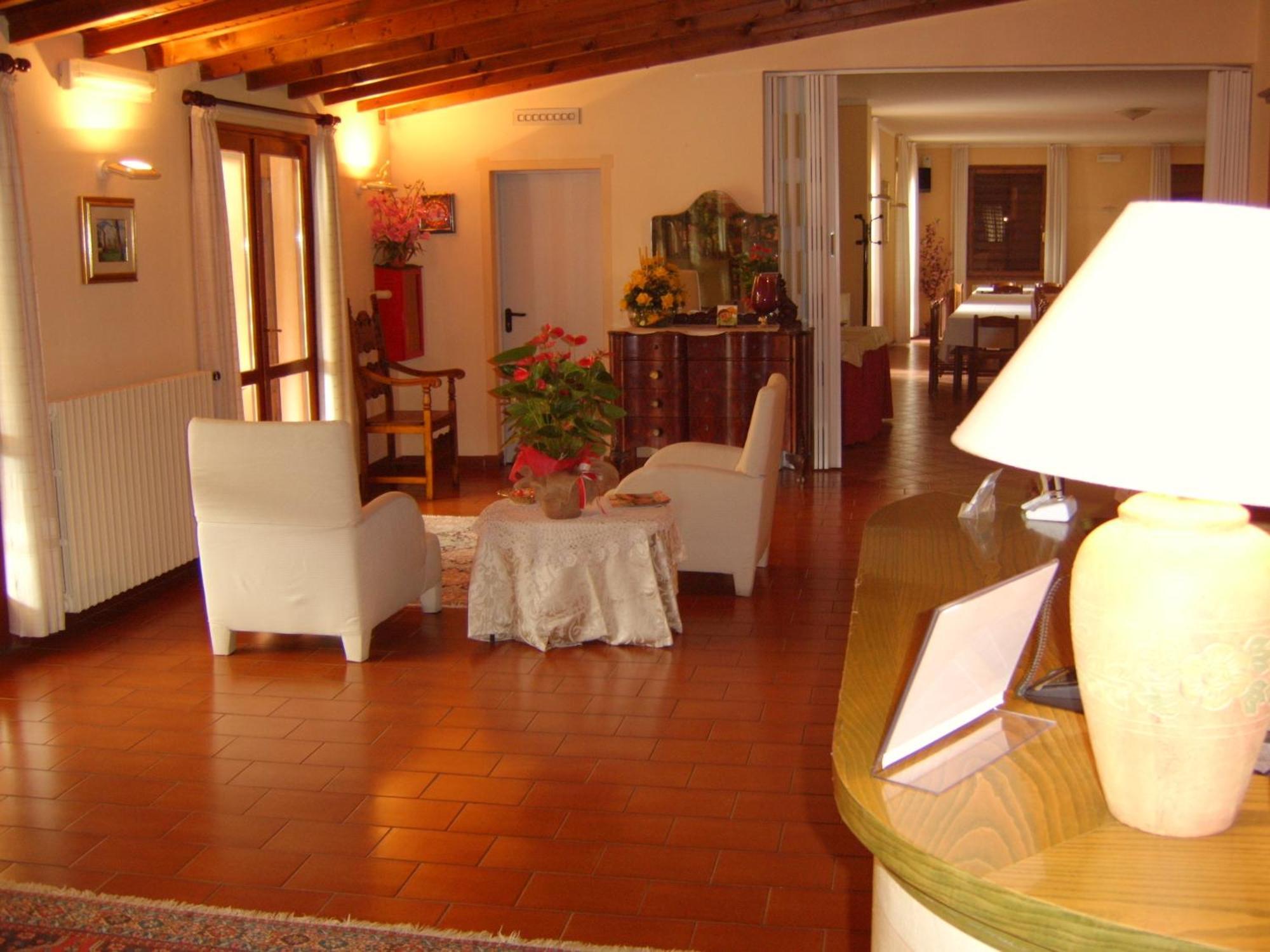 גרדונה ריביירה Hotel Colomber מראה חיצוני תמונה
